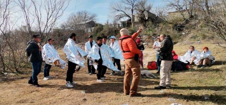 Son rescatados 73 migrantes y localizan tres cuerpos en aguas del Río Bravo