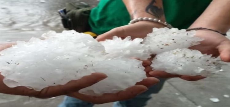 Fuerte granizada a la Región Carbonífera de Coahuila