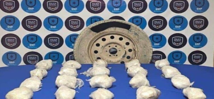 Un policía de Coahuila asegura 21 kilos de ‘cristal’ en la Ciudad Acuña