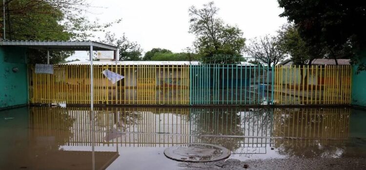 Las escuelas en Coahuila sufren afectaciones por las fuertes lluvias