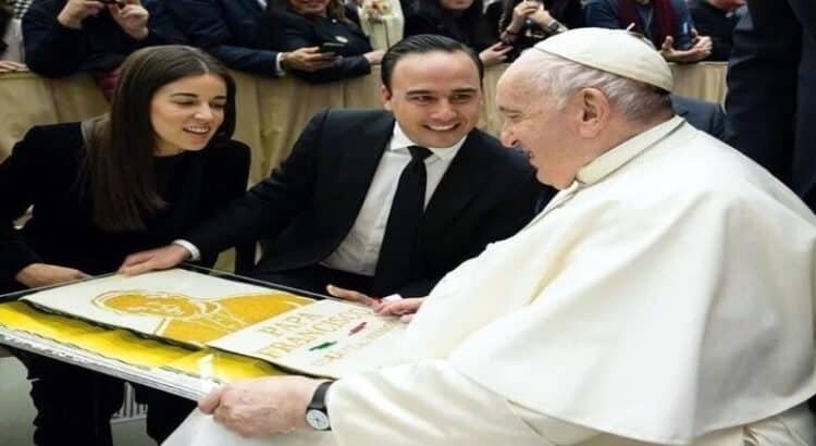 El Papa Francisco bendice a Coahuila tras audiencia con el gobernador Manolo Jiménez