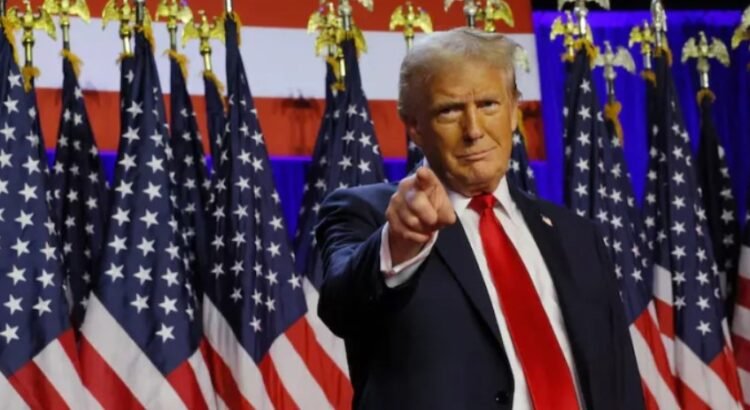 Trump reafirma sus promesas de seguridad fronteriza y políticas agresivas en su discurso previo a la toma de posesión