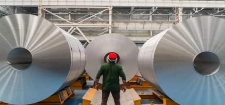 Los aranceles de Trump serán un gran golpe devastador para la industria del acero y el aluminio