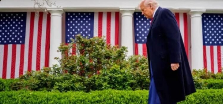 Se hunde la popularidad de Trump