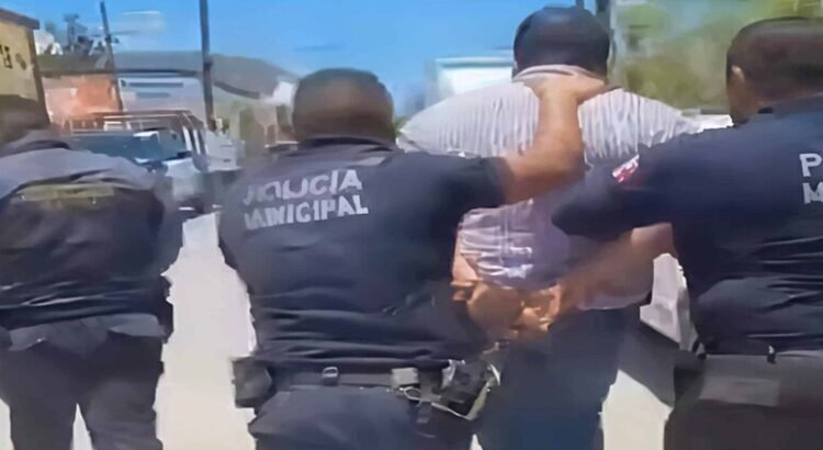 Es atrapado el ex Alcalde en Coahuila por presunta agresión a mujeres