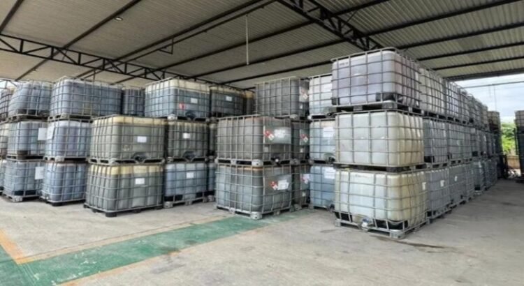 Entre los estados de Tamaulipas y Coahuila, aseguraron casi un millón 900 mil litros de ‘huachicol’