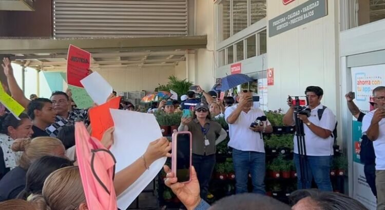 La empresa HEB entrega videos para investigación del homicidio de ‘Papayita’, en Coahuila La empresa HEB entrega videos para investigación del homicidio de ‘Papayita’, en Coahuila