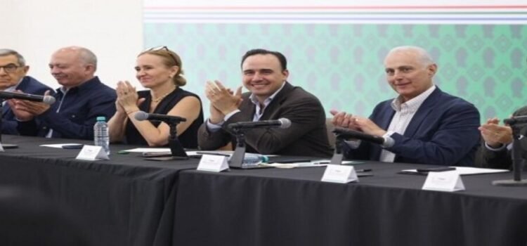 El gobernador del estado de Coahuila reconoce las labores de IMCO en La Laguna El gobernador del estado de Coahuila reconoce las labores de IMCO en La Laguna